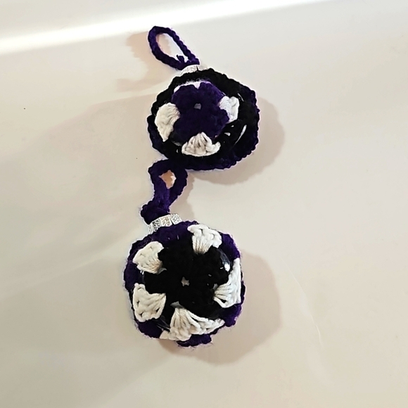 Hand Crafted Crochet Holiday Ornaments Grannycore Christmas Decor - Picture 3 of 17